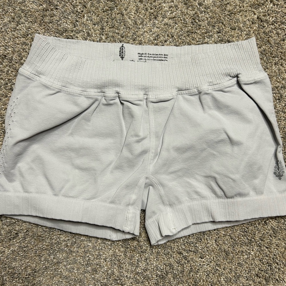 Free People Movement High-Rise Biker Shorts | Light Gray | Size M/L